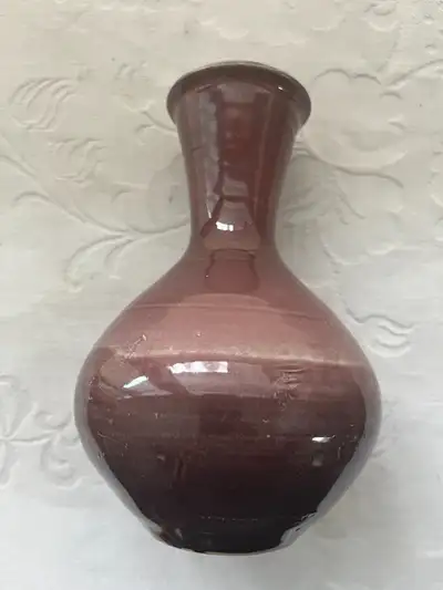 From family estate, here is a lovely vintage Canadian Collectible Handcrafted POTTERY ART - PINKish...