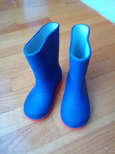 Toddler Rain Boots, Size 8, View more