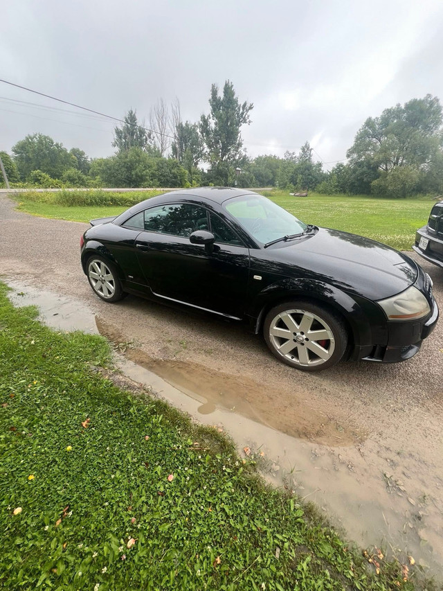 2004 Audi tt Quattro  in Cars & Trucks in Ottawa