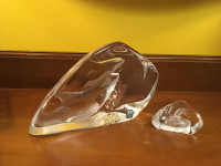 Mats Jonasson Crystal Killer Whales and Swan Crystal Paperweight