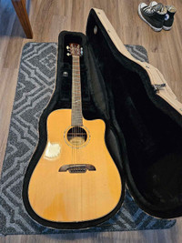 Alvarez MD90C Guitar w/ Case