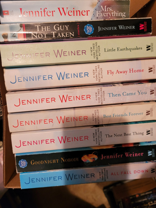 Jennifer Weiner novels in Fiction in Prince Albert