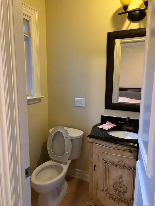 Private Furnished Room for Rent – North York (Near Sheppard Subw in Room Rentals & Roommates in City of Toronto - Image 5