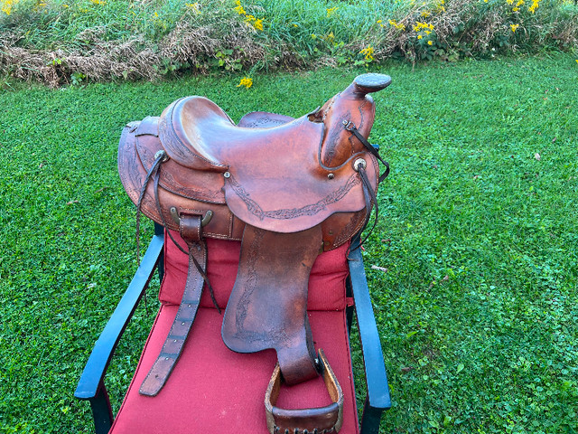 Custom Western Saddle. Maker "Solo Kennedy" Vernon BC 1973  CSM in Equestrian & Livestock Accessories in Mississauga / Peel Region - Image 2