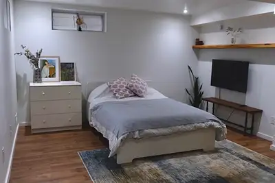 Hi! We are 2 girls looking for a third addition to our home in Leslieville. Lower level bedroom, spa...