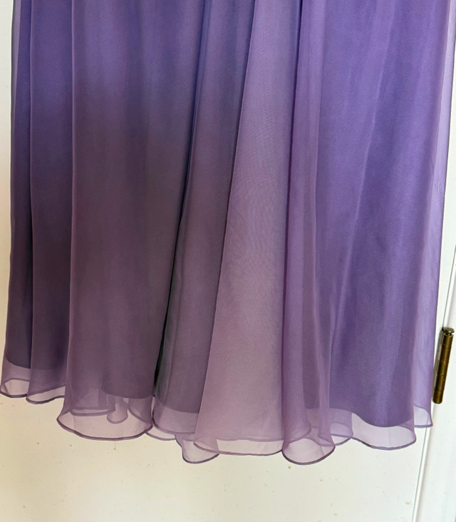 Gorgeous Grad/Bridesmaid Gown - Brand New Size 8-10 in Wedding in Victoria - Image 2