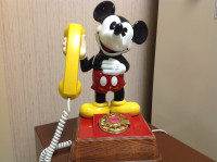 Téléphone Mickey Mouse de collection Walt Disney