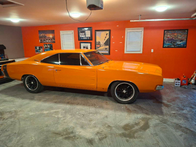1968 dodge charger rt in Classic Cars in Oakville / Halton Region - Image 4