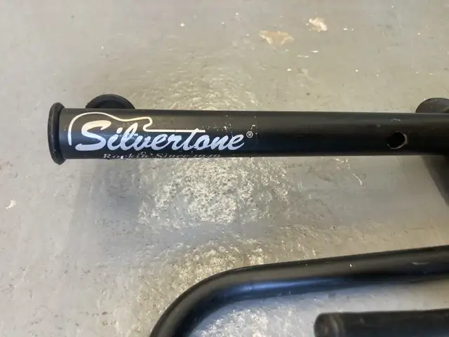 silvertone guitar stand tripod in Guitars in City of Toronto - Image 3