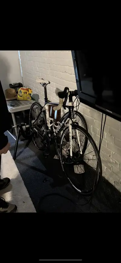 NO TRADES Trek  carbon fibre madone 3.1 bike, View more