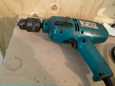 drill a percussion, View more