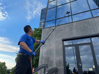 $200/Day Window Cleaning Job