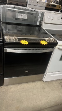 Whirlpool Flat Top 30” Stainless Stell Convection Stove Kitchener / Waterloo Kitchener Area Preview