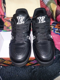 Louis Vuitton sneakers brand new in box size 11 ###