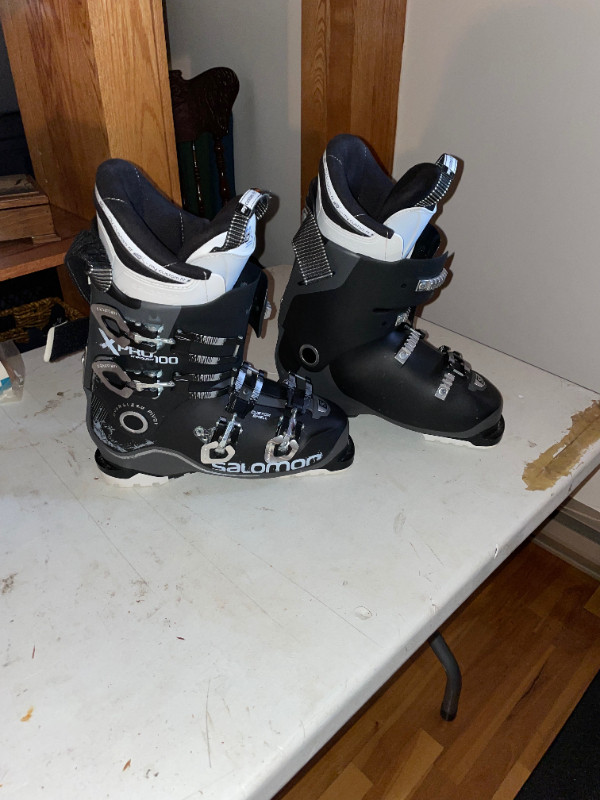 Bottes de ski alpin dans Ski  à Ville de Montréal - Image 4