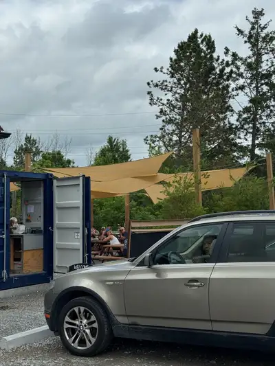 4 snow tires on rims. Used one season, tires in new condition. Size P255 65r18 Pickup in Uxbridge