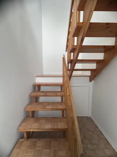 Bonjour je mets mon logement 5 1/2 à louer Celui-ci inclut 1 stationnement extérieur, garage offert,...