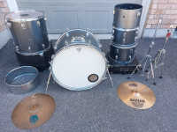 Drum stuff lot.THIS IS NOT A DRUM SET!!!