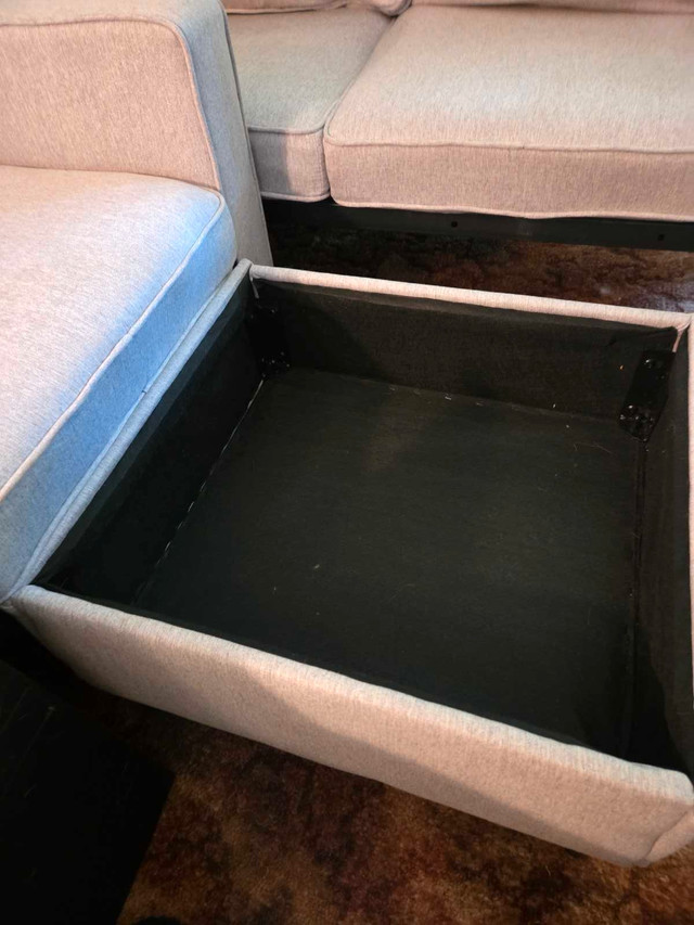 LIGHT GREY COUCH SET  in Couches & Futons in Owen Sound - Image 3