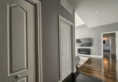 2beds 2 full baths. Bridge, ove, dishwasher inclu. Washer & dryer full size incl. VERY private,VERY...