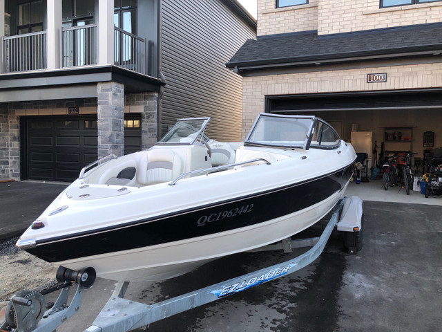 2009 Stingray 205LX - Volvo Penta 4.3L GL-J in Powerboats & Motorboats in Ottawa - Image 2