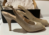 Size 9- Gold Sparkly Open Toe Le Chateau High Heels