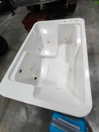 Jet tub - pulled from reno