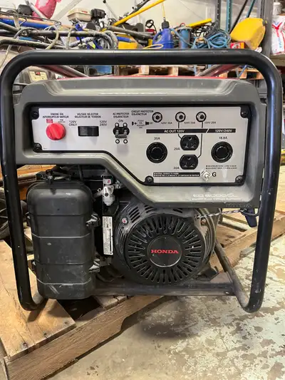 Very nice Honda generator. Used a few times, like new condition. 120V and 240V No need for a generat...