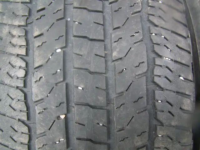 4-255/65R17 GOODYEAR WRANGLER TIRES in Tires & Rims in Oshawa / Durham Region - Image 4