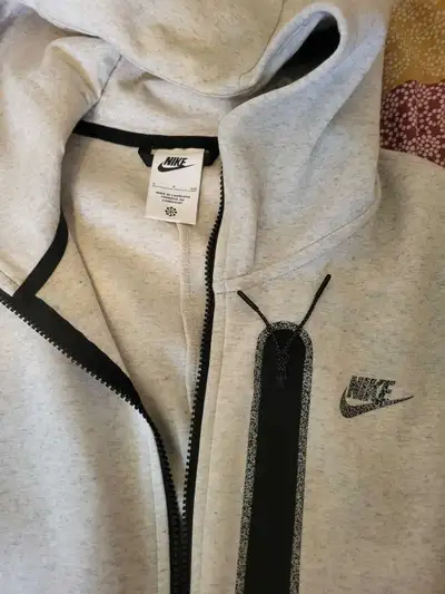 Nike Tech Fleece, View more