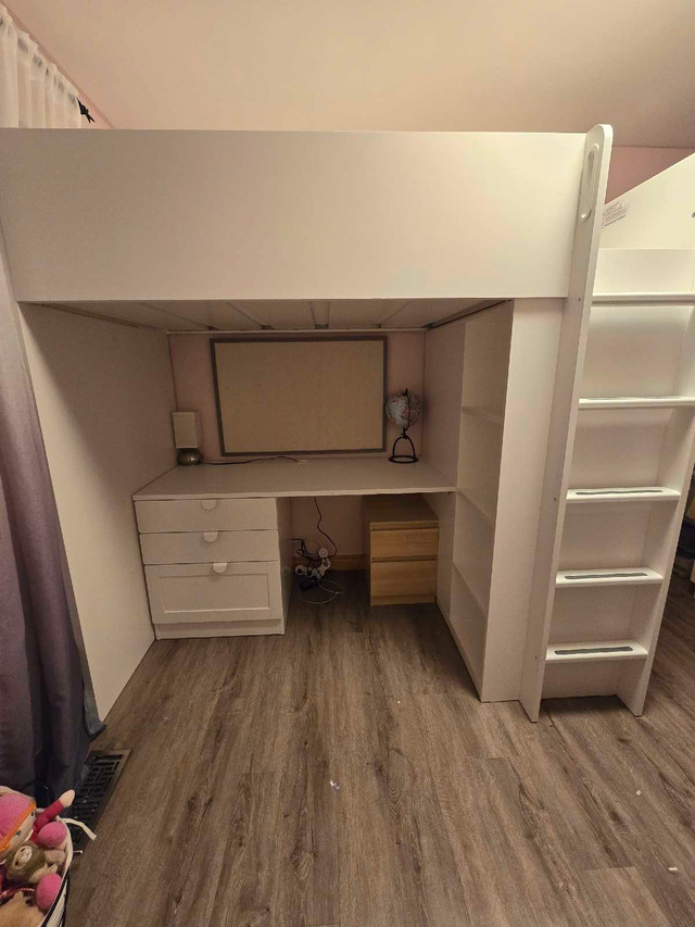 IKEA bunk/ loft  bed  dans Lits et matelas  à Ville de Toronto - Image 3
