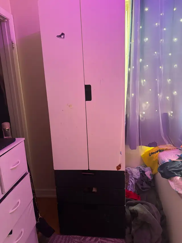 Wardrobe in Dressers & Wardrobes in City of Toronto - Image 2
