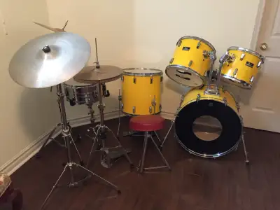 set of 7 pcs. of drums for sale, View more