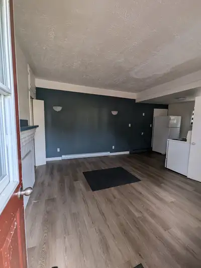 Cute studio apartment in a quiet building with private entrance close to downtown New Glasgow. Rent...