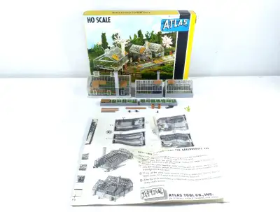 HO Train Atlas Greenhouse Kit #729-250, View more