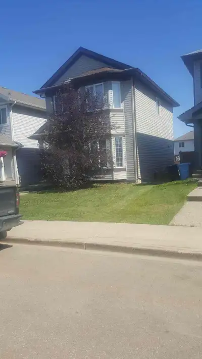 Text/call (780) 880-2021 to view. Walk in through your own private entrance to this beautiful, recen...