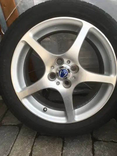 4 Original Toyota MR2 mags include both 15-inch and 16-inch sizes, fit for Yaris, Echo, Corolla, etc...