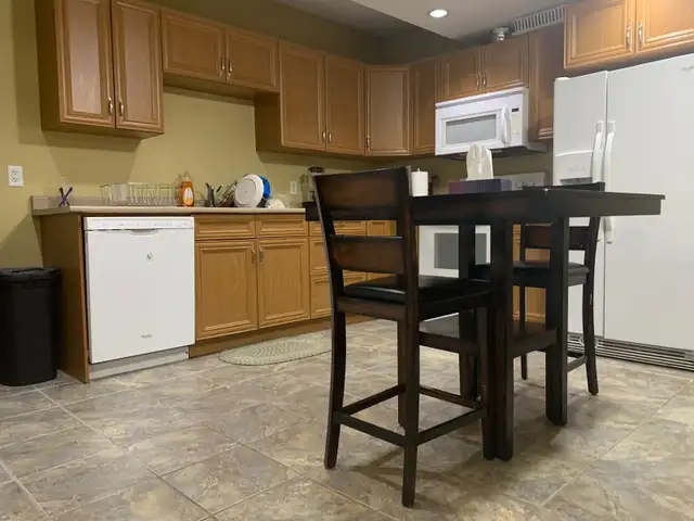 Large Room in a Luxury 2-Bedroom Legal Basement Suite for Rent | Room ...