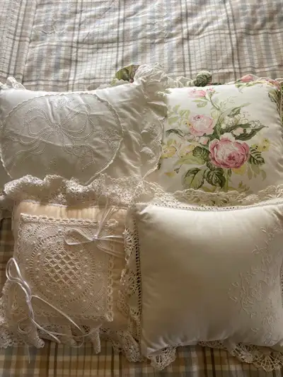 Decor Pillows, View more