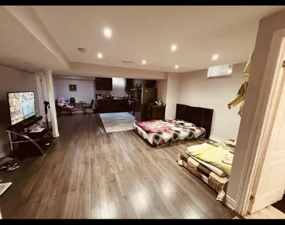 2 Bedroom 1 Bathroom and one walk in closet (can be used as study room or office) - Legal walkout ba...