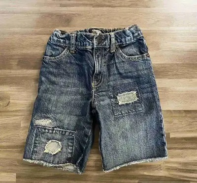 Oshkosh B’gosh Denim Bermuda Patchwork Distressed Shorts Size 5, View more