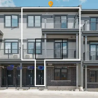 NEWER TOWNHOUSE 2 bedrooms, 3 bath – Desirable Huron Park Area! 2 large covered balconies Kitchen is...