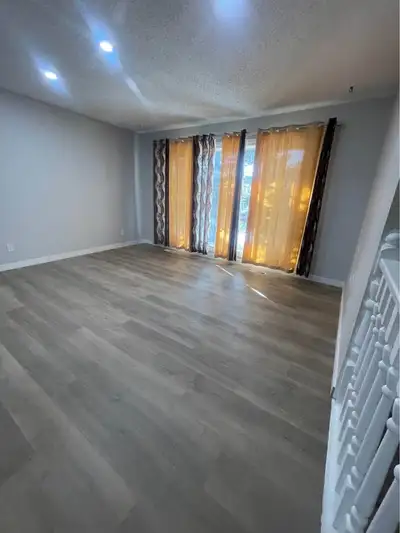 3bed 1 bathroom