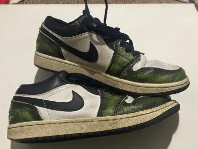 Nike Air Jordan 1 Low Wear Away Electric Green DN3705-003 Men’s Size 8 Some creasing on the toe area...