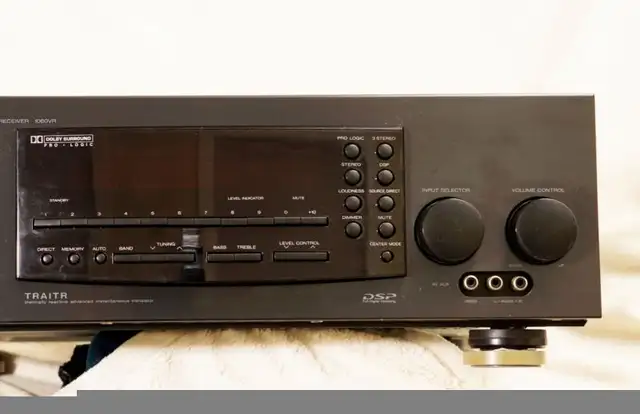 KENWOOD-1060VR audio-video surround receiver/220W/ for sale in Stereo Systems & Home Theatre in Markham / York Region - Image 4