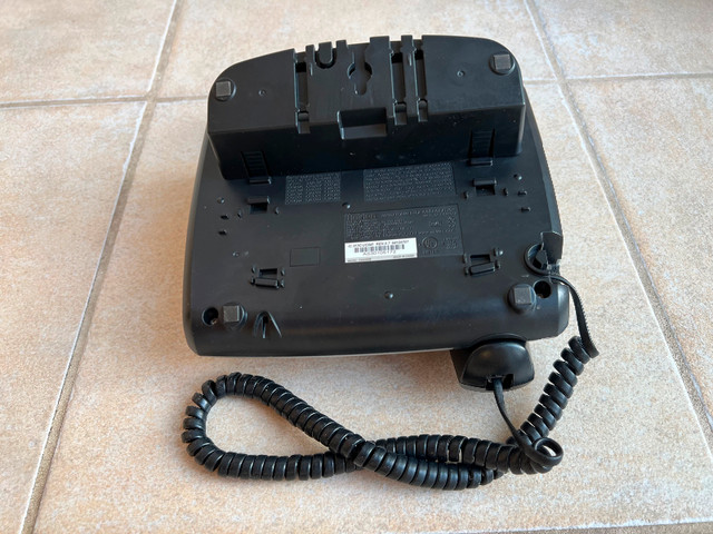 Uniden 5.8 GHz Cordless Phone Base Station Answering System in Home Phones & Answering Machines in City of Toronto - Image 4