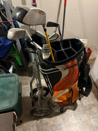 Golf Clubs (left handed)