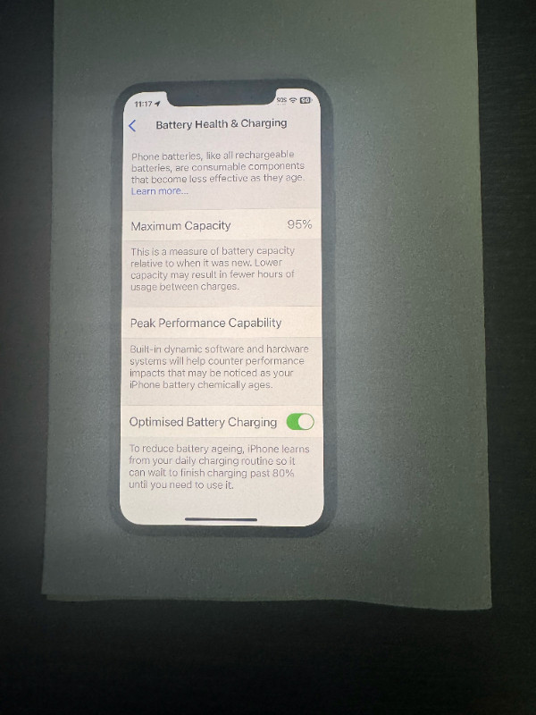 iPhone 11 Pro in Cell Phones in Mississauga / Peel Region - Image 4