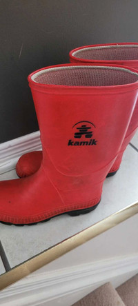 Kamik rain boots kids size 13