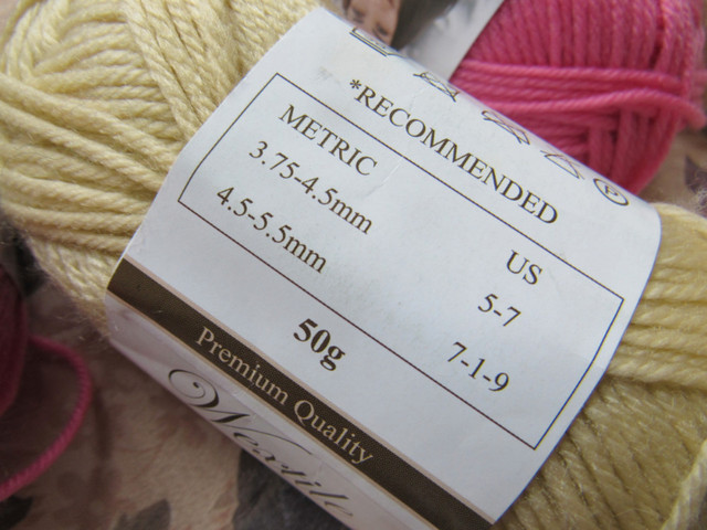 Lot of 4 Wextile Hand Craft Wool Yarn, 50g each, 109 yards(100m) in Hobbies & Crafts in City of Toronto - Image 3